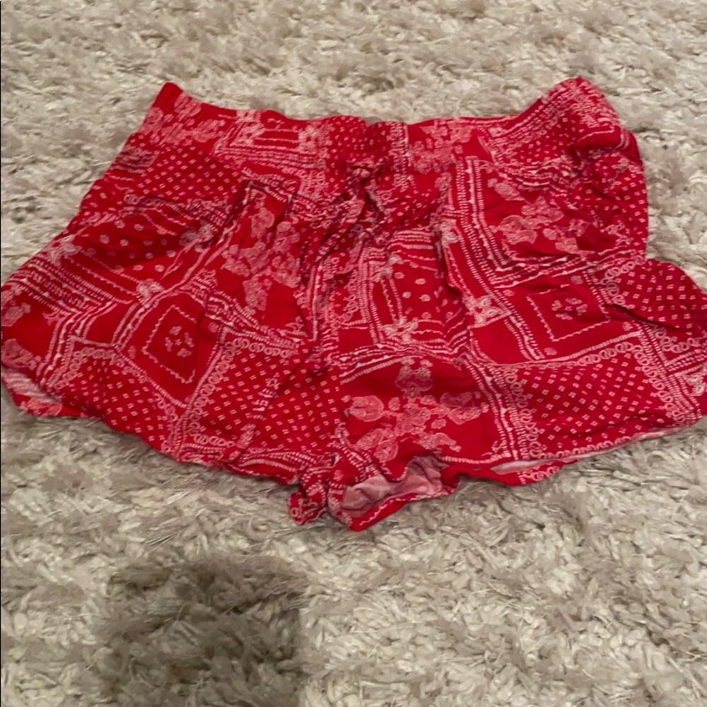 Flow red shorts